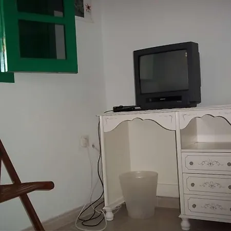 Sleeps 4 Wifi Villa Haría